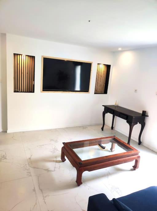 Apartment Moderne Proche Paris, Aeroport Et Disneyland Le Perreux-Sur-Marne